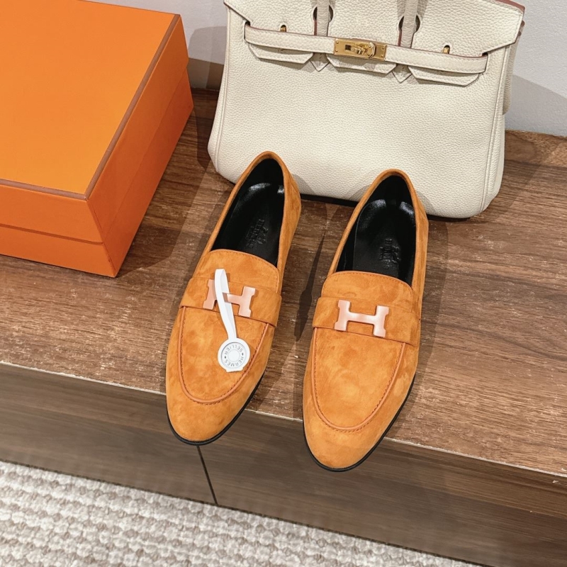 H**mes leather shoes